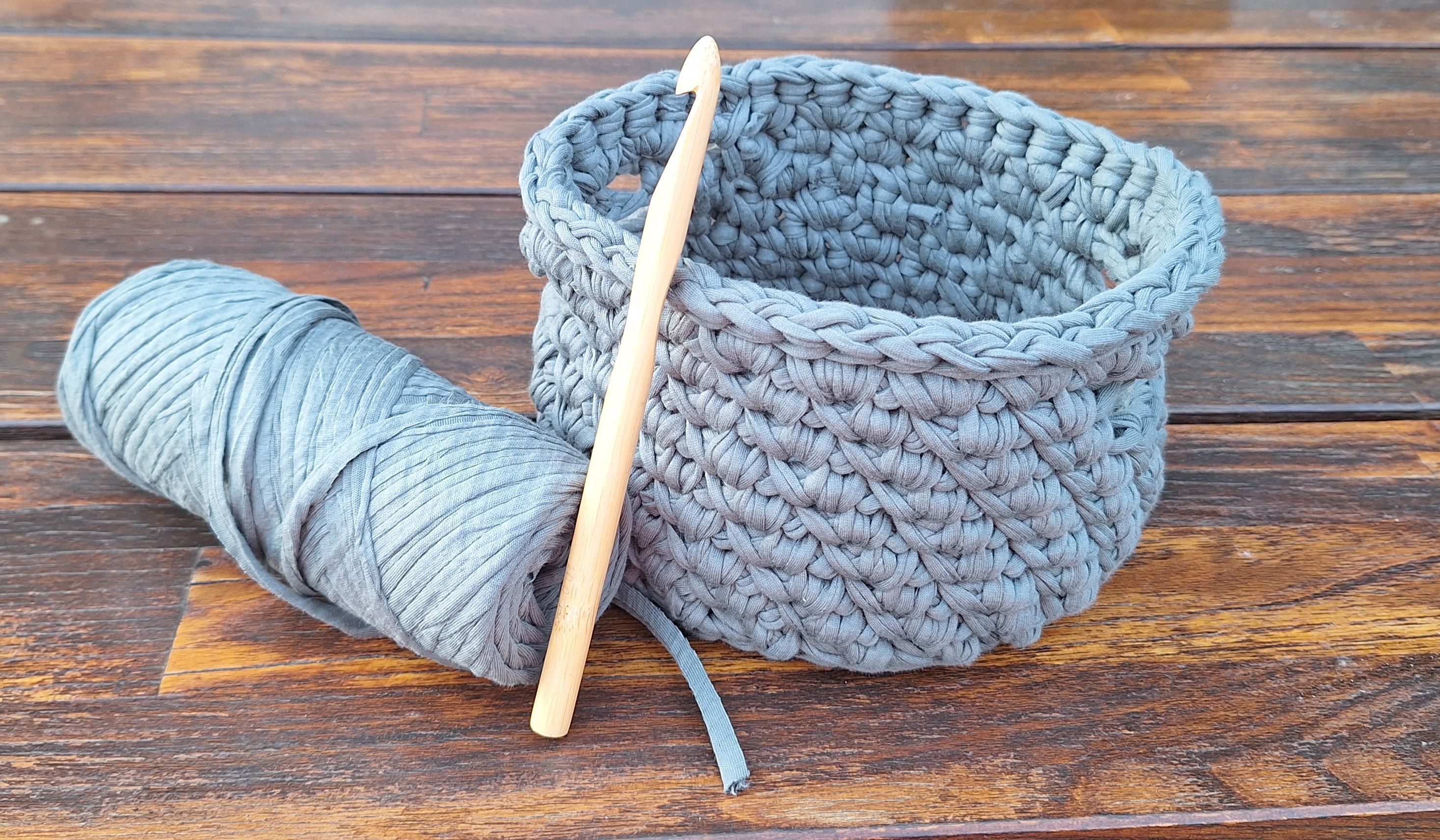 Wir h&auml;keln ein K&ouml;rbchen